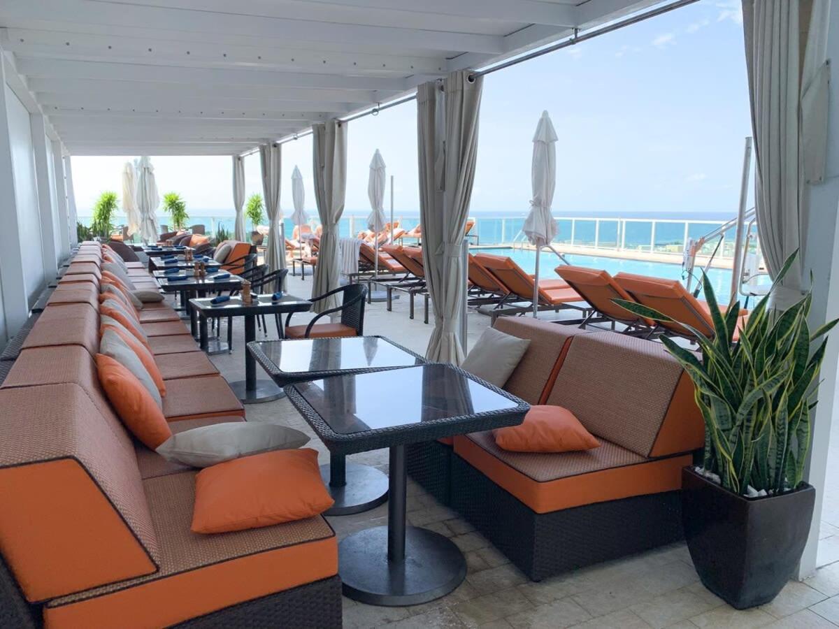 City View Balcony Steps From Restaurants, Peacock Park & Marina Маями Екстериор снимка